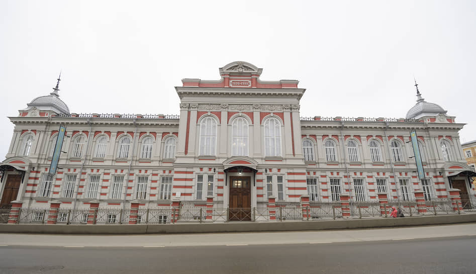 Отреставрированное здание Алафузовского театра