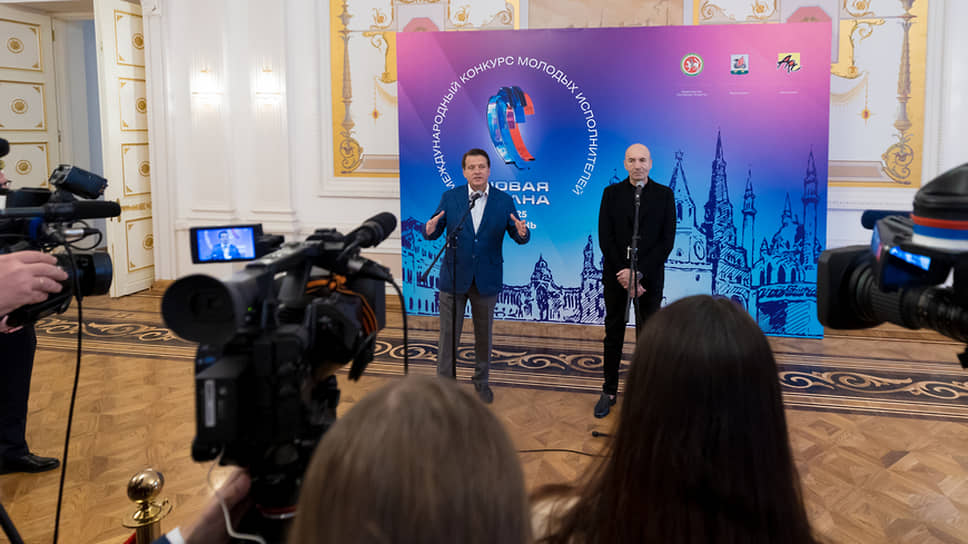 Пресс-подход
с участием мэра Казани Ильсура Метшина и композитора и продюсера Игоря Крутого