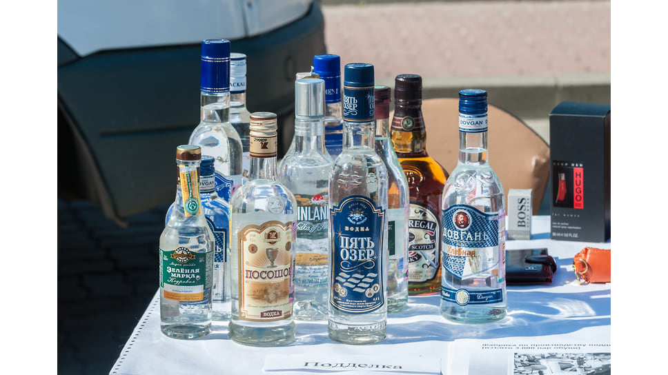 За 11 месяцев 2022 года на Кубани из незаконного оборота изъяли свыше 1,5 млн литров фальсифицированной алкогольной продукции