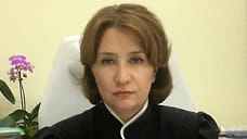 Елена Хахалева пыталась вернуть государству зарплату, хищение которой ей вменяют