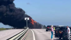 На подъезде к Керчи образовалась большая пробка из-за загоревшегося грузовика