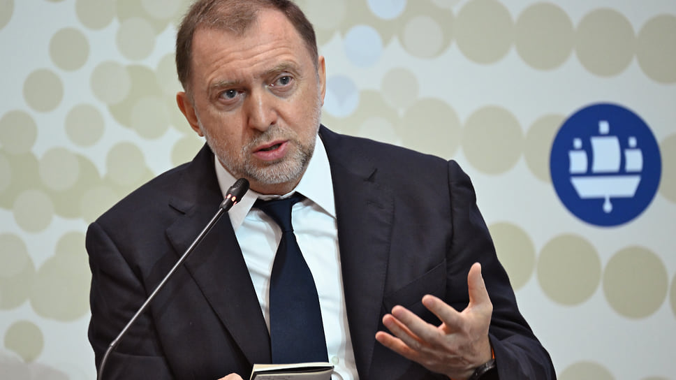 Олег Дерипаска на ПМЭФ