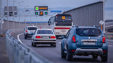 Около 1 тысячи автомобилей находится в очереди перед Крымским мостом