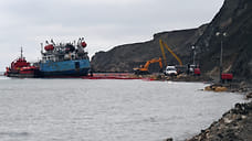 Новых утечек с затонувших фрагментов танкеров в Керченском проливе не обнаружено