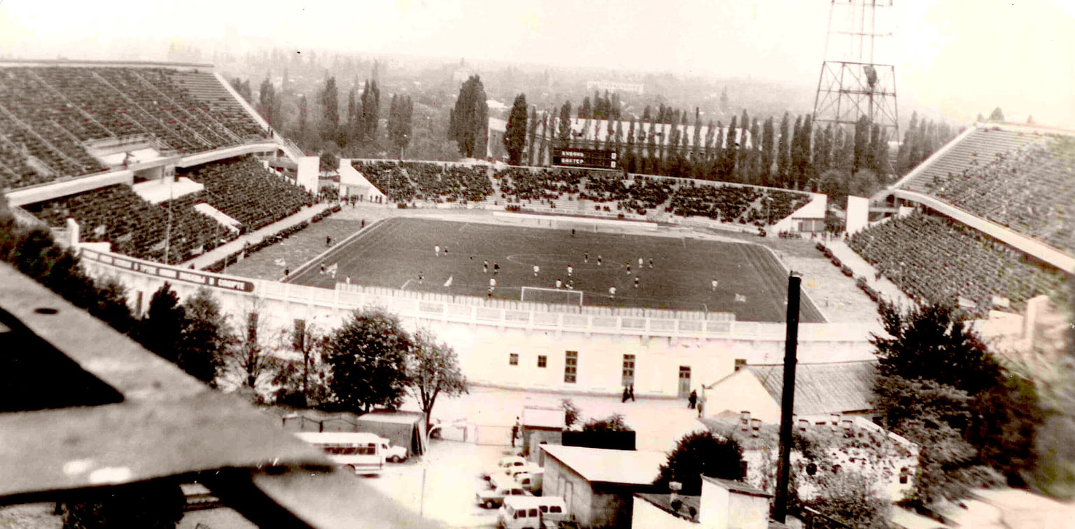 Стадион в 1980 году
