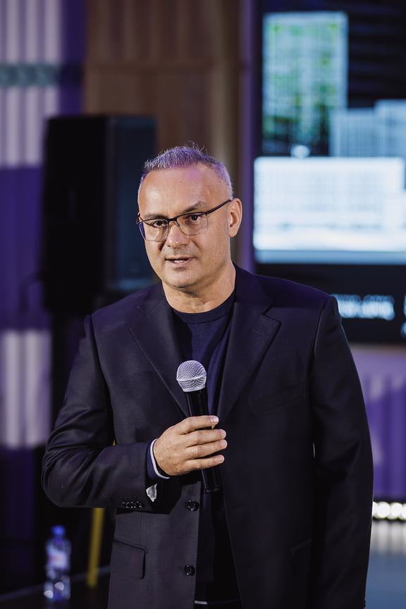 Заслуженный экономист Кубани, доктор экономических наук, профессор Александр Полиди отметил, что Краснодар — один из самых быстрорастущих городов России