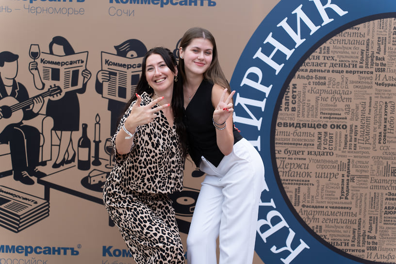 Маркетолог компании «Фонтанград» Олеся Щербакова, пиар-менеджер компании «Фонтанград» Елизавета Алексеева