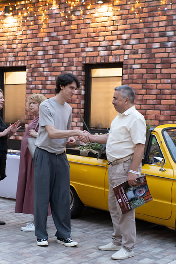 Корреспондент «Ъ-Сочи» Андрей Куценко, председатель Краснодарского краевого отделения общественной организации «Опора России» Даниэль Башмаков