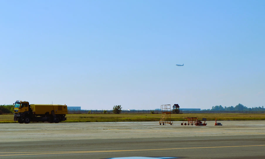 Первый пассажирский самолет из Москвы приземлился в Краснодаре 17 сентября