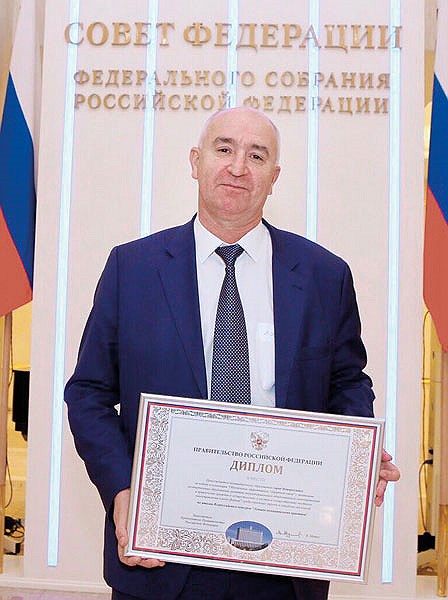 Глава муниципального образования город Новороссийск Игорь Дяченко 