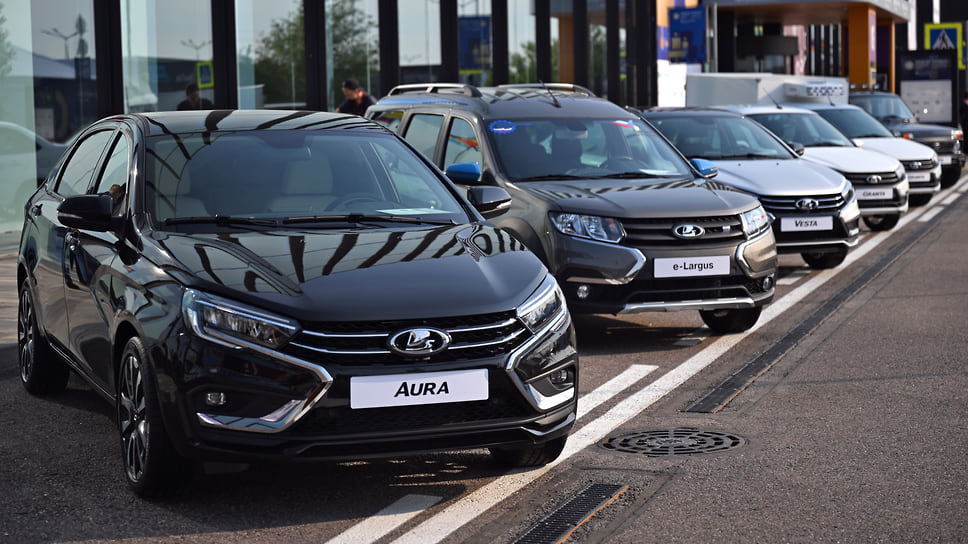 Лидером рынка остается отечественная Lada