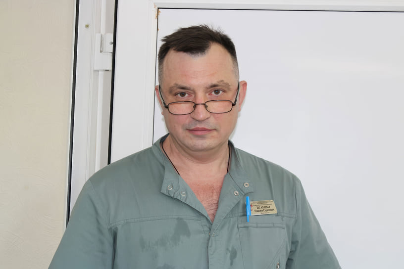 Заведующий отделением опухолей молочной железы Краснодарского клинического онкодиспансера, кандидат медицинских наук Исаенко Максим Сергеевич