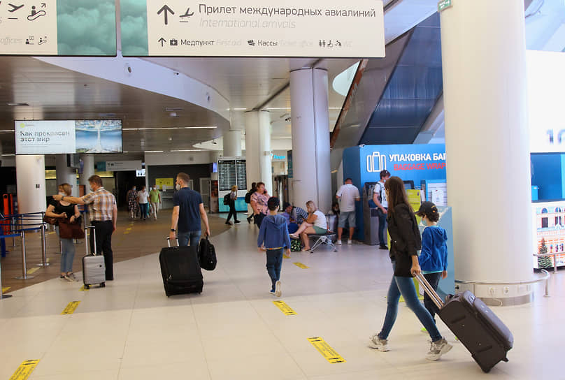 Пассажиры стали больше летать из Чкалова