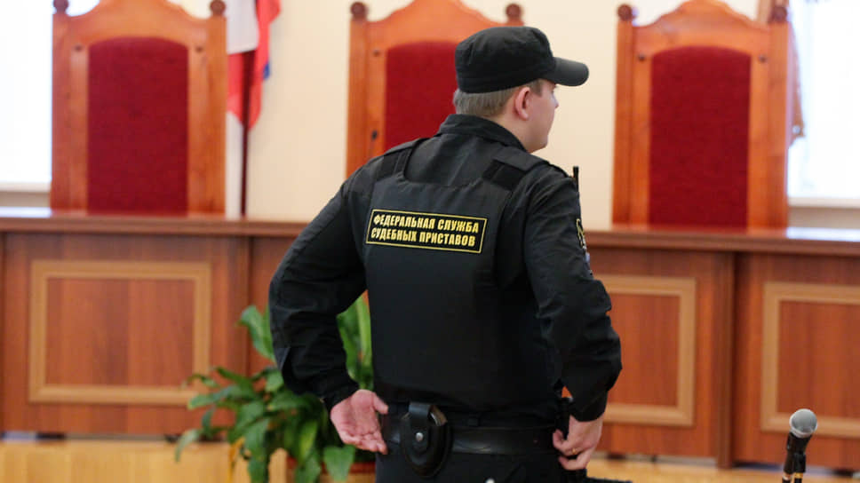Новый состав суда присяжных будет разбираться в обстоятельствах смерти подполковника ФСБ