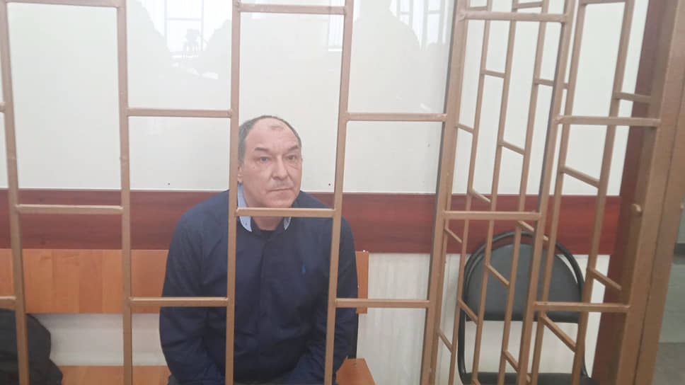 Заведующий онкоцентром Семеновской центральной районной больницы Олег Тюкалов во время судебного заседания