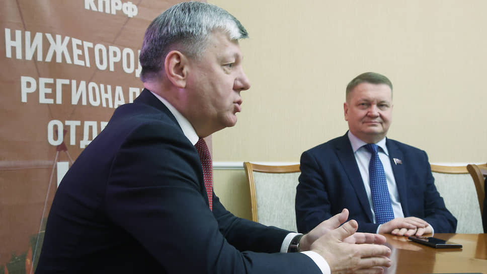 Депутаты Госдумы от КПРФ Дмитрий Новиков и Владислав Егоров считают, что в городе должен появиться памятник Сталину