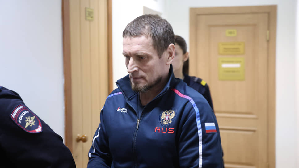 Полковника поставили на путь исправления