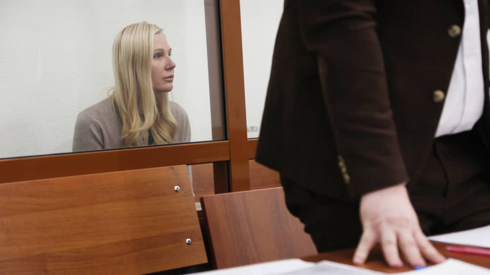 Завотделением больницы №33 Татьяна Соколова во время суда