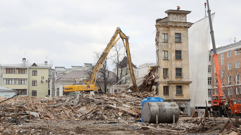 Снесенная гостиница россия в москве