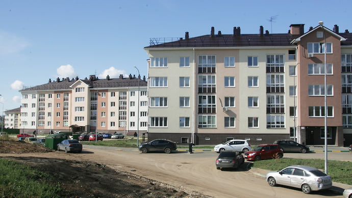 Еще три дома достроили в ЖК «Новинки Smart City»