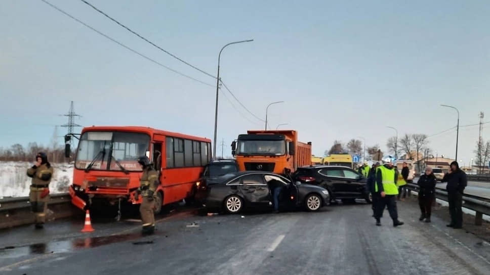 Авария на 16 км трассы Р-158 Нижний Новгород — Саратов