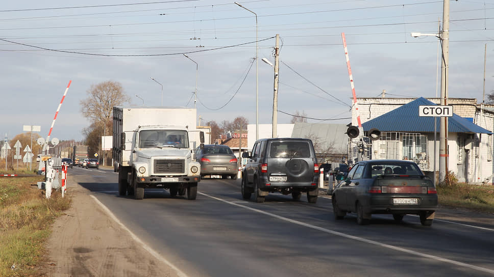 Из-за отсутствия дорожного обхода на выезде из Балахны создаются большие пробки