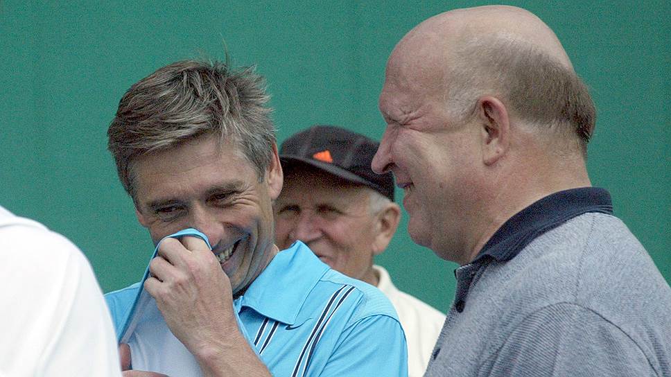 Июнь 2007 года. Губернатор Валерий Шанцев (справа) разделял любовь председателя гордумы к большому теннису