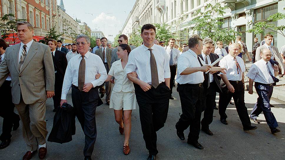 Первый созыв заксобрания можно смело назвать частью огромной команды Бориса Немцова