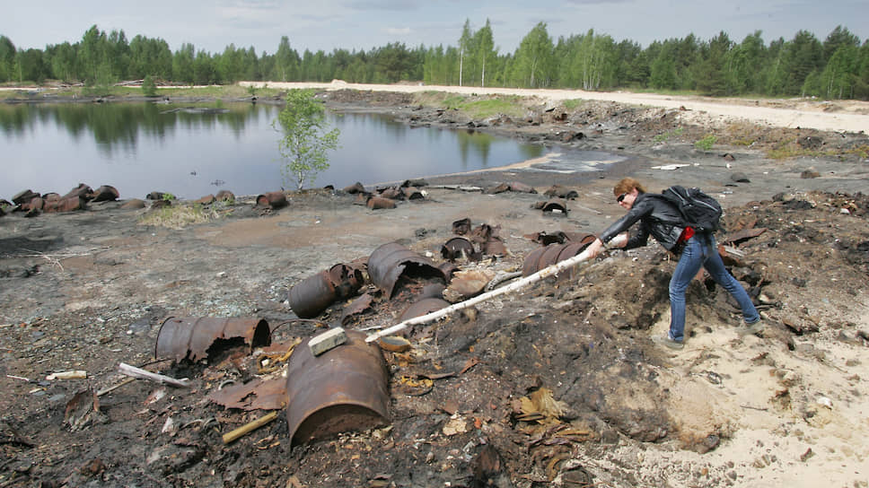 В 2018 году начались работы по ликвидации одного из крупнейших объектов накопленного экологического ущерба шламонакопителя «Черная дыра» под Дзержинском