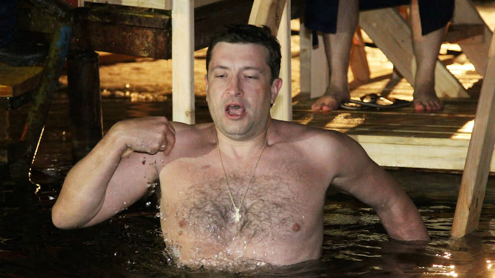 Окунулся в прорубь и губернатор Нижегородской области Глеб Никитин