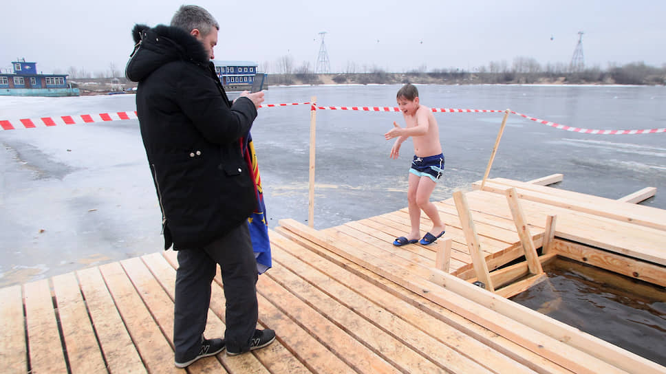 В юном возрасте крещенская прорубь – лучший способ проверить свой характер