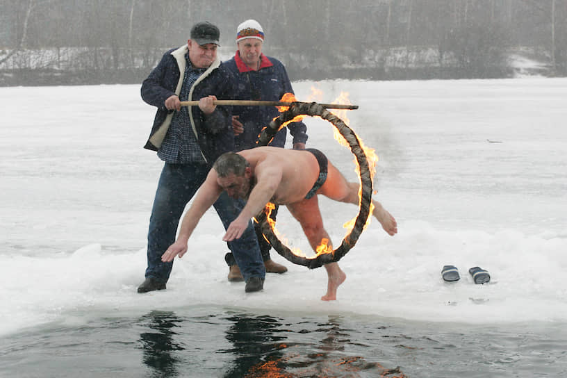 Настоящему моржу не страшны ни огонь, ни вода