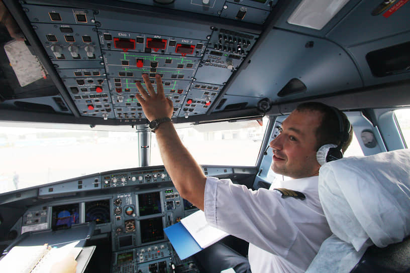 От профессиональных навыков пилота зависит безопасность сотен жизней