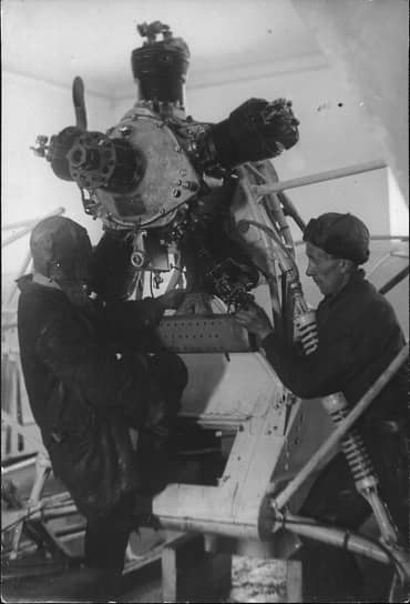 Установка двигателя М-11Г на аэросани НКЛ-26