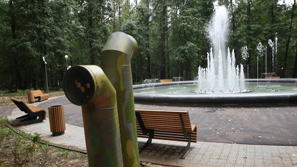 Из новшеств посреди парка появился фонтан