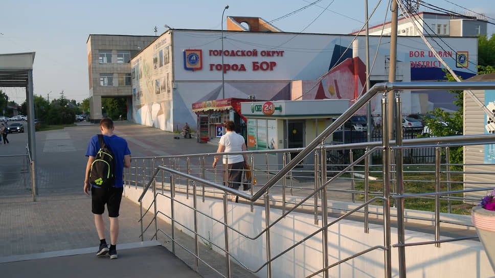 Для жителей Бора дорога стала настоящим спасением, избавив от многочисленных пересадок при поездках в центр Нижнего Новгорода. Теперь дорога занимает не более 12 минут