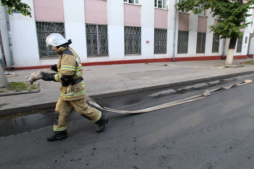 Ликвидация пожара в литературном музее имени Горького