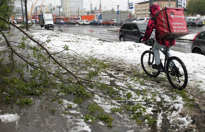 Последствия ночного снегопада