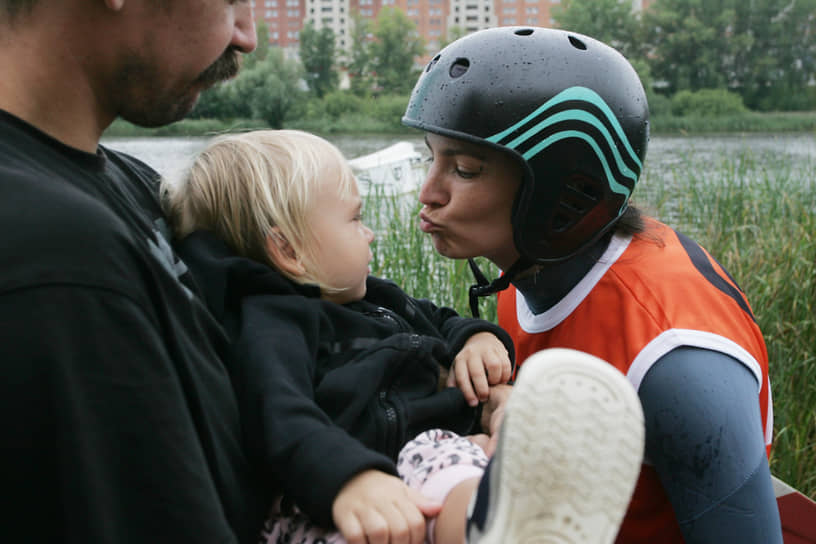 Спортивная мама после финиша