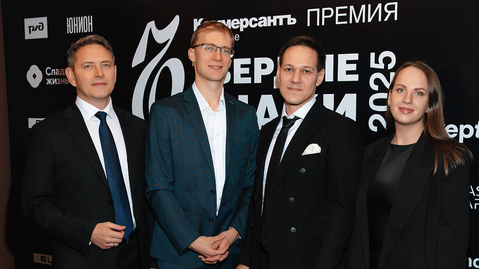 Советник Артем Дядюнов, руководитель проектов Максим Волков, соучредитель компании Nasonov&Partners Алексей Насонов, старший юрист Юлия Суднева