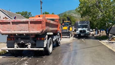 В Новороссийске при прорыве водовода на улице Пограничной подтопило частный дом