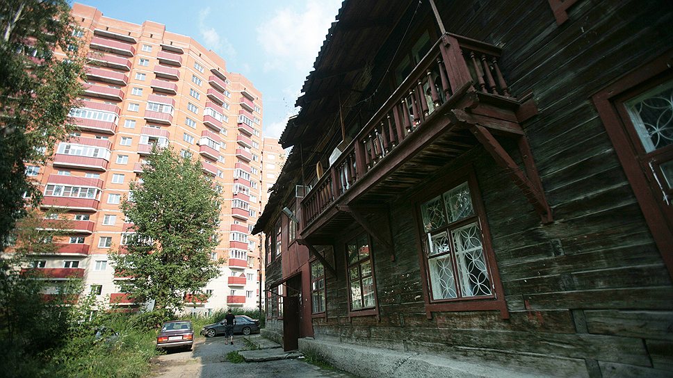 Эксперты полагают, что участки с ветхим жильем в Ленинском районе Новосибирска привлекут внимание крупных игроков не ранее чем через год