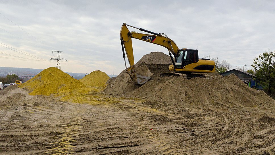Участники рынка считают, что цена в 56,3 млн руб. сделает добычу строительного песка на участке Фирсовский под Барнаулом нерентабельной 