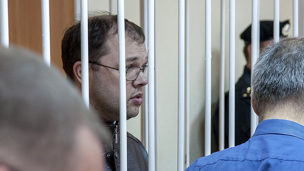 До решения суда главу Бердска Илью Потапова в новосибирском обкоме КПРФ считают коммунистом