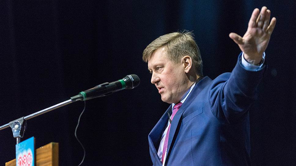 Анатолий Локоть считается одним из лидеров списка «резервных кандидатов» компартии на пост президента России