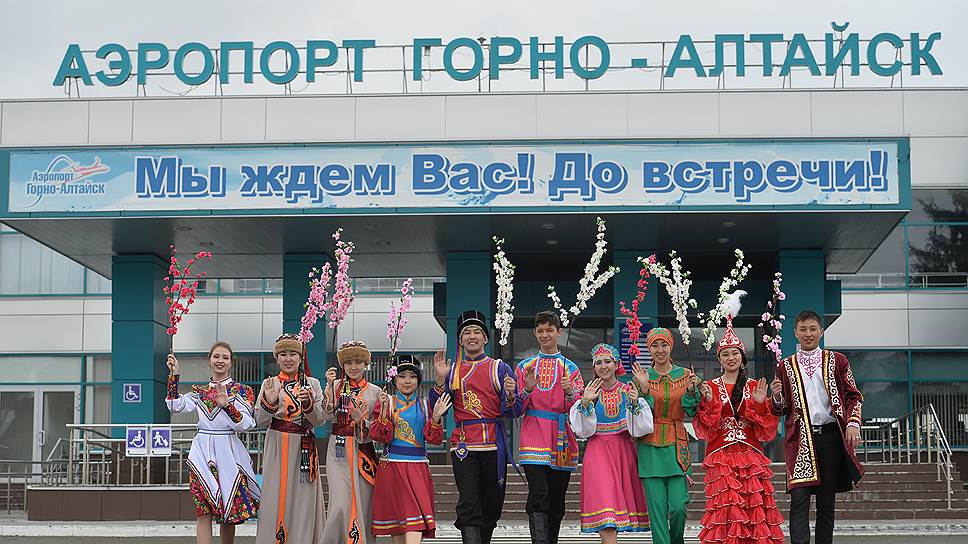 Как сибирским аэропортам подбирают имена знаменитых граждан