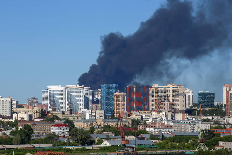 В результата пожара и серии взрывов на газовой АЗС пострадали 35 человек