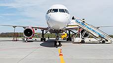 Летевший в Таиланд Boeing вернулся в Красноярск из-за перегрева двигателя