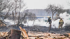 Режим ЧС объявлен в деревне в Омской области, где сгорела половина жилых домов