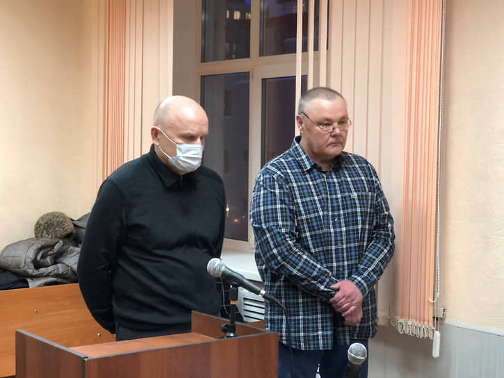 Экс-прокурор Андрей Турбин (справа)